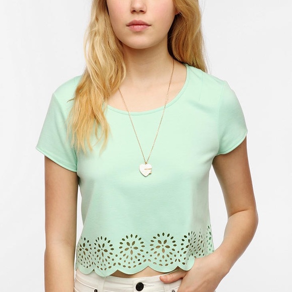 UO Pins & Needles Eyelet Laser Cut Crop Top - Picture 2 of 8